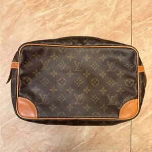Louis Vuitton Brown Leather Vintage Pouch